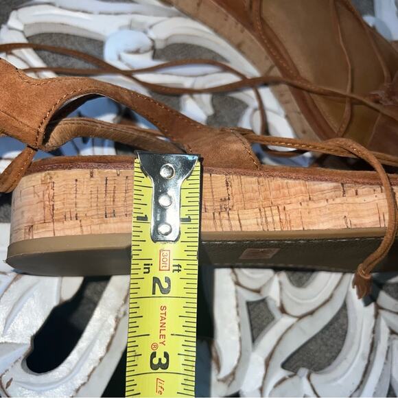 Frye Suede Leather Ankle Wrap Sandals Shoes Women’s 8 - Picture 8 of 9